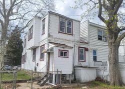 Bank Foreclosures in UPPER DARBY, PA