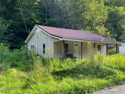 Bank Foreclosures in BARBOURVILLE, KY