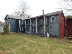 Bank Foreclosures in PETERSHAM, MA