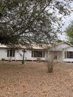 Bank Foreclosures in BENAVIDES, TX