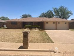 Bank Foreclosures in LEVELLAND, TX