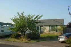 Bank Foreclosures in WOODBURN, OR