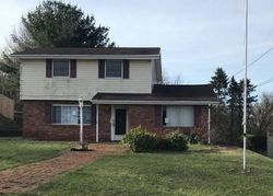 Bank Foreclosures in OAKDALE, PA