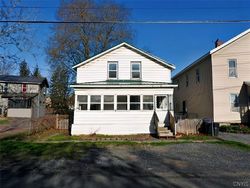 Bank Foreclosures in WATERLOO, NY