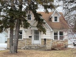 Bank Foreclosures in MENASHA, WI