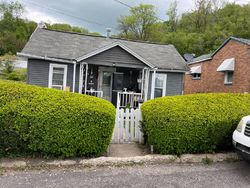 Bank Foreclosures in RIVESVILLE, WV