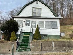 Bank Foreclosures in WESTON, WV