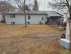 Bank Foreclosures in BLUE EARTH, MN