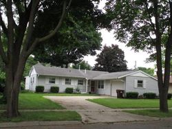 Bank Foreclosures in ROCHELLE, IL