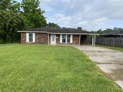 Bank Foreclosures in SAINT AMANT, LA