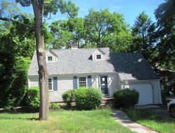 Bank Foreclosures in WELLESLEY HILLS, MA