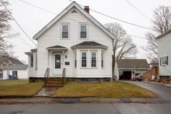 Bank Foreclosures in TAUNTON, MA