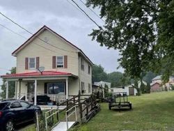 Bank Foreclosures in BLAIRSVILLE, PA