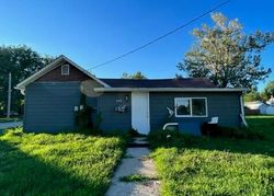 Bank Foreclosures in MARENGO, IA