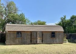 Bank Foreclosures in SHAMROCK, TX