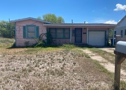 Bank Foreclosures in REFUGIO, TX