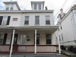 Bank Foreclosures in EASTON, PA