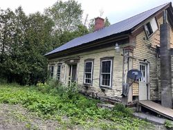 Bank Foreclosures in WEST GLOVER, VT