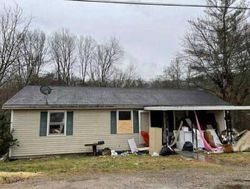 Bank Foreclosures in IRVINE, KY