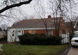 Bank Foreclosures in NILES, IL