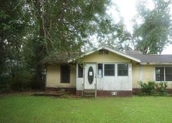 Bank Foreclosures in CHIPLEY, FL