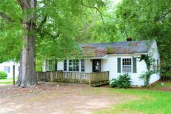 Bank Foreclosures in ABBEVILLE, SC