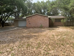 Bank Foreclosures in FALFURRIAS, TX