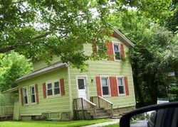 Bank Foreclosures in FAYETTEVILLE, NY
