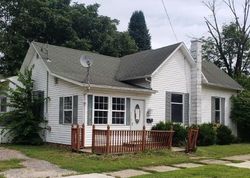 Bank Foreclosures in SOUTH WHITLEY, IN