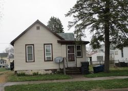 Bank Foreclosures in CLINTON, IA