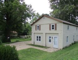 Bank Foreclosures in SAINT CHARLES, MO