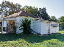 Bank Foreclosures in NEOSHO, MO