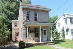 Bank Foreclosures in MILTON, PA