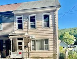 Bank Foreclosures in TREMONT, PA