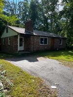 Bank Foreclosures in JEWETT CITY, CT