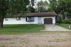 Bank Foreclosures in MONTGOMERY, MN