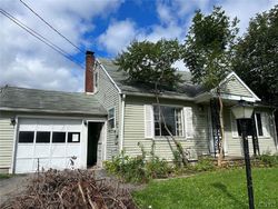 Bank Foreclosures in BREWERTON, NY