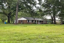 Bank Foreclosures in POPLARVILLE, MS