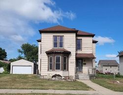 Bank Foreclosures in GRINNELL, IA