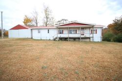 Bank Foreclosures in CELINA, TN