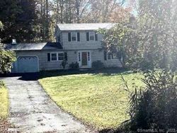 Bank Foreclosures in NEWTOWN, CT