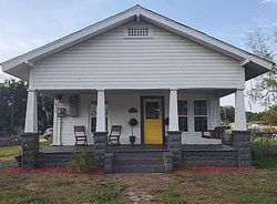 Bank Foreclosures in WAUCHULA, FL