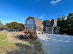 Bank Foreclosures in EAST QUOGUE, NY