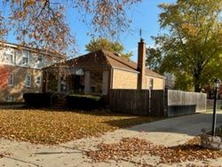 Bank Foreclosures in BROADVIEW, IL