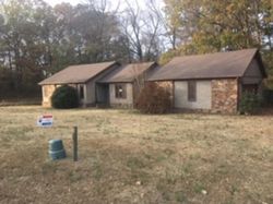 Bank Foreclosures in GREENFIELD, TN