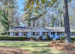 Bank Foreclosures in SNELLVILLE, GA