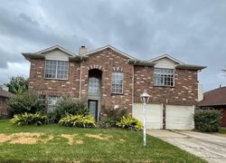 Bank Foreclosures in CHANNELVIEW, TX