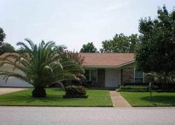 Bank Foreclosures in GULF BREEZE, FL