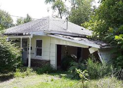 Bank Foreclosures in JOHNSTON CITY, IL