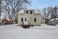 Bank Foreclosures in LITCHFIELD, MN